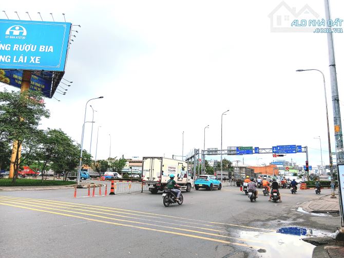 Bán Nhà Đường Hoàng Ngân Q.8 Góc Võ Văn Kiệt - Đường 8m - 78m² x 2 Tầng - Giá 7,8 Tỷ 💦