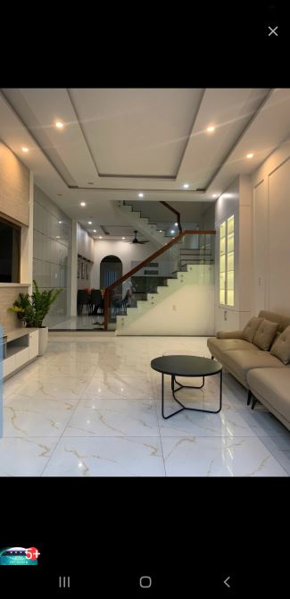 Bán nhà  Nguyễn  huy Tự dt 70 m2  ngang  4.5 m đường vào 5m  4 tầng  giá  7.3 tỷ
