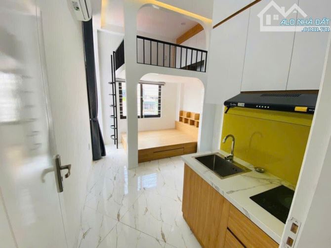 Siêu phẩm dòng tiền 100tr/ tháng Khương Hạ lô góc 7 tầng 55m2 thang máy 18 căn hộ PCCC tốt