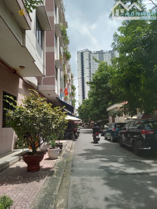 CHỈ MỘT CĂN DUY NHẤT – MẶT TIỀN ĐƯỜNG SỐ BÔNG SAO – NGANG KHỦNG 24M – 384M2 – 57 TỶ.