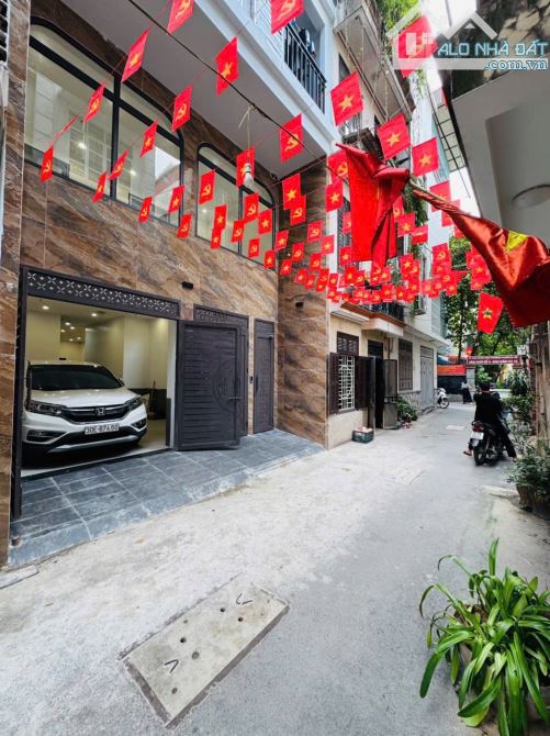 TOÀ CCMN NGÕ Ô TÔ VÀO TẠI THANH XUÂN: 7 TẦNG, 22 PHÒNG, DÒNG TIỀN 170TR/TH