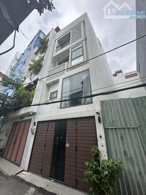 Hẻm 496/32/ Dương Quảng Hàm, P.6, Gò Vấp – hẻm rộng, xe hơi vào tận nhà, khu dân trí cao .