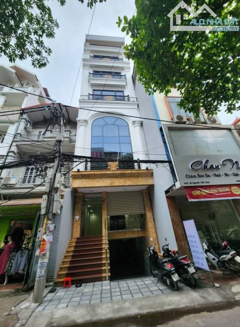 + Siêu Phẩm Mặt Phố Nguyễn Viết Xuân HĐ. TOÀ BUILDING 8 TẦNG THANG MÁY-View Hồ cực Đẹp- Ki