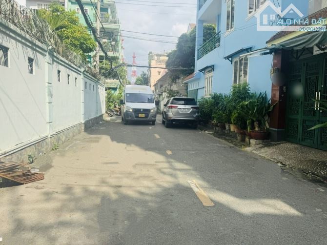 🏡Siêu phẩm nhà phố Ngã Tư Ga quận 12- 3 tầng- 80m2 (4,5x18)- Hẻm Xe Hơi tránh- chỉ 6 đồng