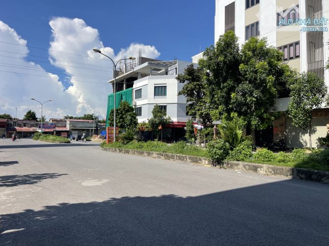 72m2 mặt đường đôi 30m TĐC Cây Đa - Ngang 5m - Tây Tứ Trạch