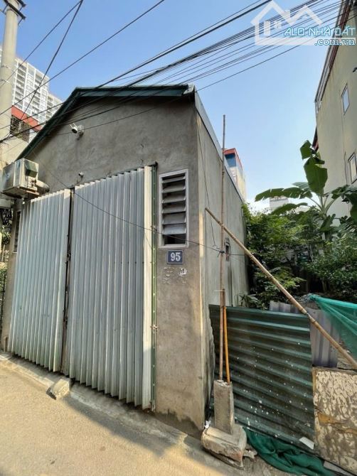 2 Mặt Phố Chính Trung / 137m, 5m tiền, 18.6 tỷ / Ô tô tránh, Vỉa hè kinh doanh sầm uất - 2