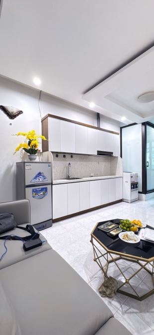 Bán tập thể tầng 2, Quỳnh Mai 8-3, sử dụng 45m2 trung tâm quận Hai Bà Trưng