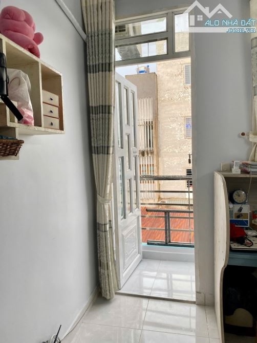 B.án nh.à Phước Kiển, Nhà Bè, đường Lê Văn Lương,2 tầng, 30m2 chỉ 2 tỷ