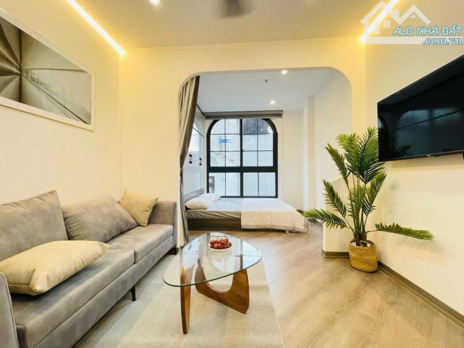 CCMN Liễu Giai, 78m² x 7 tầng, 23 phòng, thang máy, full nội thất, dòng tiền 1,4 tỷ