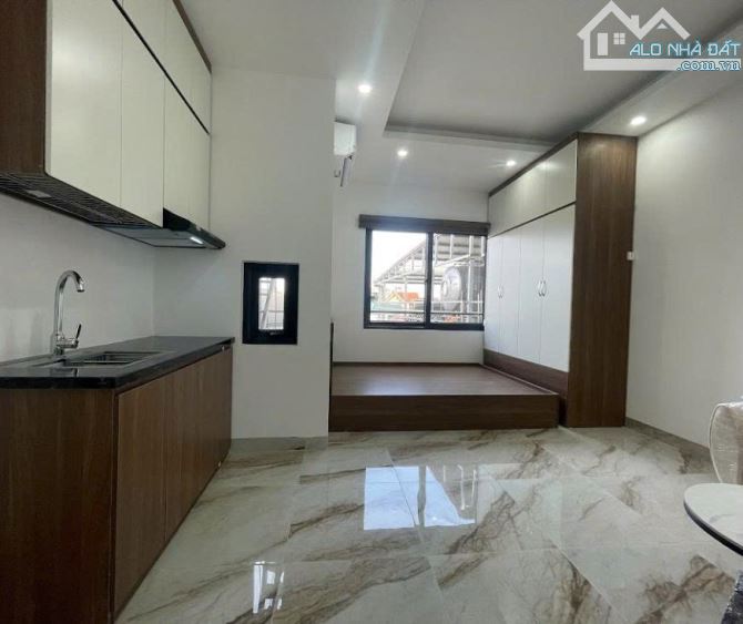 Cho Thuê CCMN 142 Giáp Bát 25-30m2 Studio Cửa Sổ Thang Máy Giặt Sấy Chung Full Đồ Gần Chợ