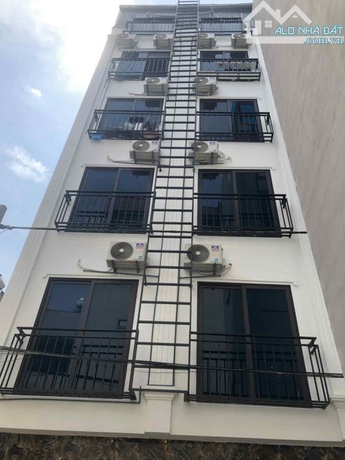 Toà CC MINI. 65m.7T. 17p khép.13 tỷ nhỉnh.Thang máy. Full nội thất. Phú Diễn. Cầu Diễn