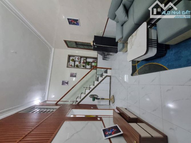 43m2 x 2 ngủ Bạch Mai phù hợp gia đình nhỏ , học đại học Bách Khoa , gần phố ngõ to rộng