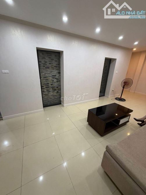 Ba Đình – Đào Tấn 49.9m², 3 Tầng,MT 3M, Ngõ Ô Tô Tránh, Giá 6.5 Tỷ