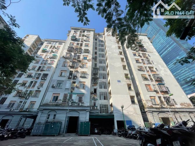 Bán căn hộ CCCC Nam Trung Yên lô góc thoáng sáng 50m2 bếp rộng sẵn sổ nhỉnh 4 tỷ