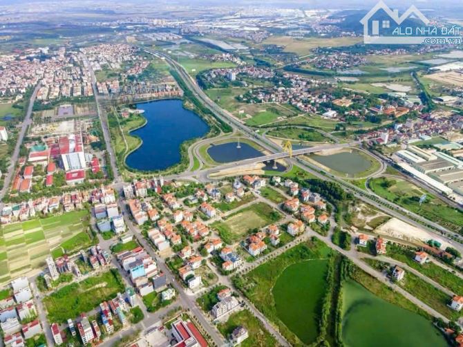 BIỆT THỰ ĐẠI HOÀNG LONG-GIÁ RẺ NHẤT THỊ TRƯỜNG- DT 270 M2- HƯỚNG SANG HỒ ĐIỀU HÒA!