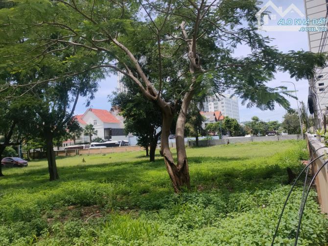 CHO THUÊ 2000m2 ĐẤT TRỐNG GẦN KHÁCH SẠN MALIBU  VŨNG TÀU