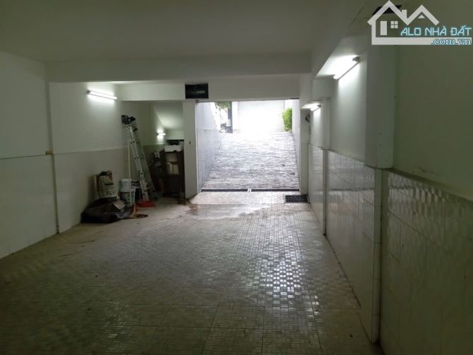 CĂN GÓC - MẶT TIỀN LÊ VĂN THỊNH -GẦN CHỢ – DT: 164 M² – 1 HẦM + 6 TẦNG  – CHỈ NHỈNH 22 TỶ