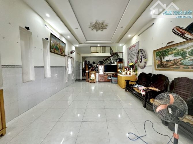 NHÀ 2 TẦNG MẶT TIỀN ĐƯỜNG 5.5M. GẦN AN DƯƠNG VƯƠNG, GẦN SÔNG