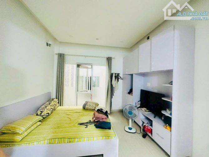 BÁN NHÀ 3 tầng 3 mê 100m2 mặt tiền Trần Xuân Lê ở và kinh doanh oke giá 7ty7