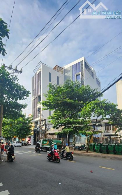 Tòa Building góc 2 mặt tiền đẹp 14/12 Hoàng Dư Khương 20 x 15m, hầm 6 tầng - giá 67 tỷ