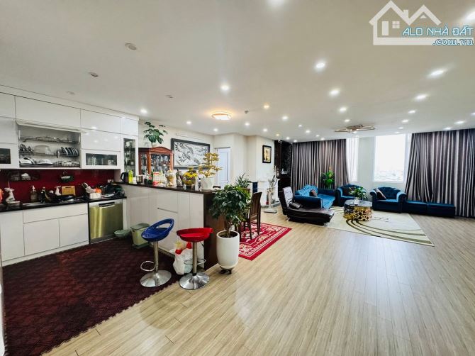 HẠ ĐÌNH THANH XUÂN CĂN HỘ 4 NGỦ LÔ GÓC NỘI THẤT NHẬP KHẨU TUYỆT ĐẸP 220m 13 TỶ