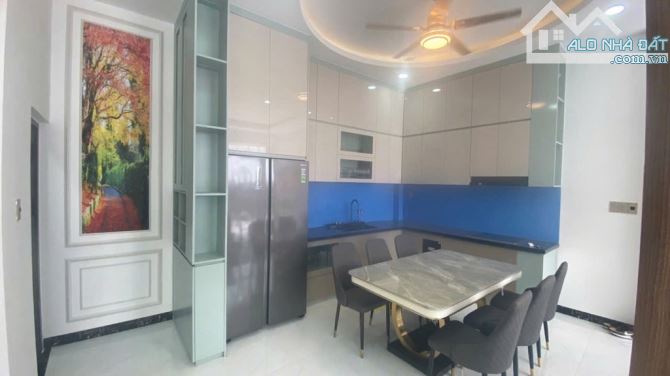 NHÀ ĐẸP 99% ĐÔNG HƯNG THUẬN HXH, QUẬN 12, NGANG 7.4M SÁT KDC AN SƯƠNG, GIÁ CHỈ 7.2 TỶ