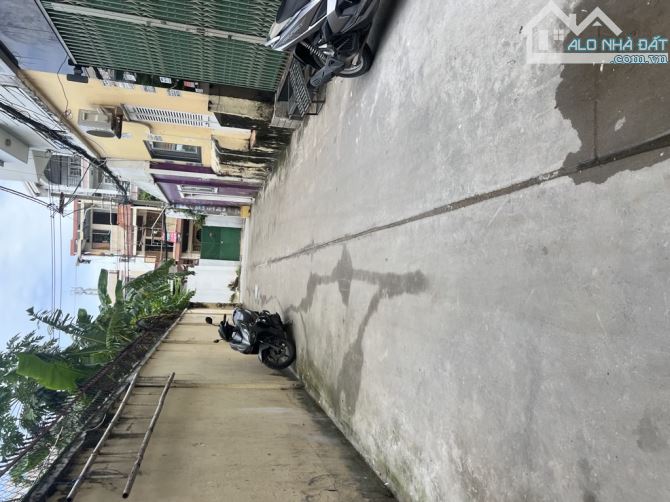 ✅NGÔ ĐỨC KẾ HXT ,p12 .Q BÌNH THẠNH   dt : 4,4m × 7m...3PN 3WC 👉kết cấu : 1 trệt,,3 lầu ,B