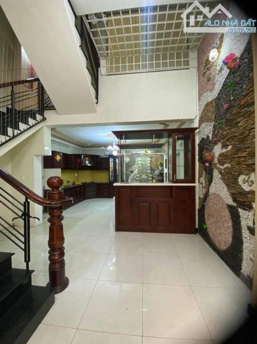 Cơ hội sở hữu Nhà 5 tầng kiên cố - ngang 12.5m tại Tân Phú – giá tốt đầu tư 12,x tỷ TL
