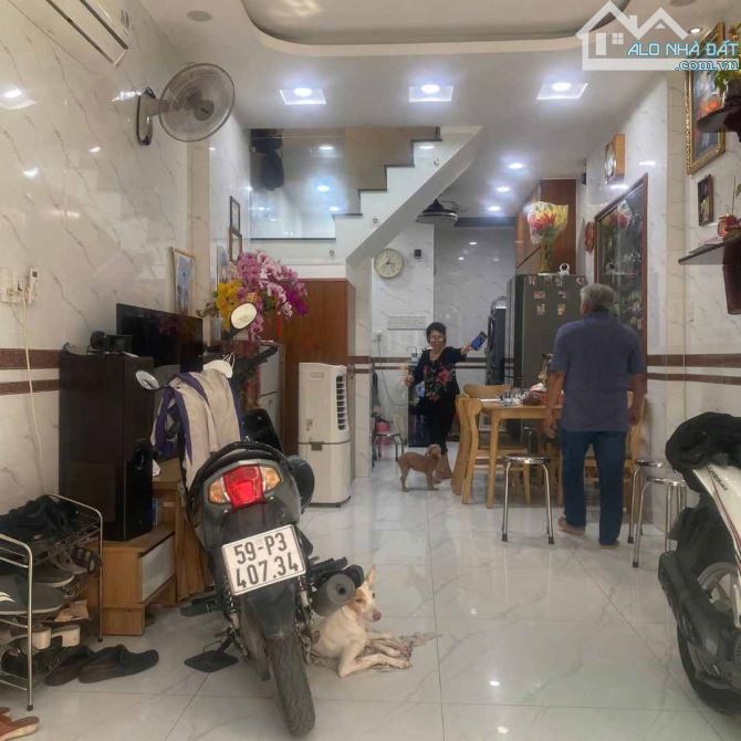 BÁN NHÀ HXH HUỲNH VĂN NGHỆ, P.15, Q.TÂN BÌNH, 3,5X10,5M, 2 TẦNG, 4,95 TỶ TL