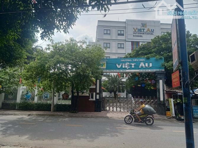 Nhà bán gần mặt tiền đường Nguyễn ánh thủ, tân chánh hiệp Q 12,,68 m2 giá bán 4 tỷ 890
