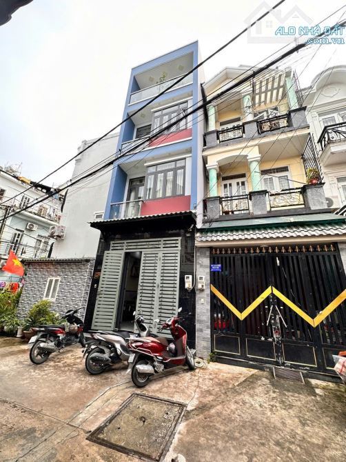NHÀ ĐẸP – XÂY Ở KIÊN CỐ, NHƯ MỚI - 3 TẦNG 5.X TỶ, Q12