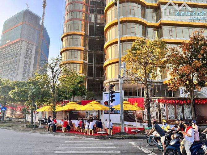 CHỈ 4.8 TỶ⚡ BÁN NHANH CĂN 67m² QMS TOP TOWER – TỐ HỮU 2PN-BÀN GIAO QUÝ 1/2026