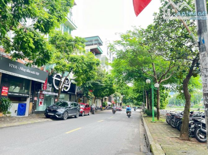 🚗 ĐẸP KEENG! NHÀ CẦU GIẤY - PHÂN LÔ, 5 TẦNG, NỞ HẬU, ĐẸP, Ở SƯỚNG.
