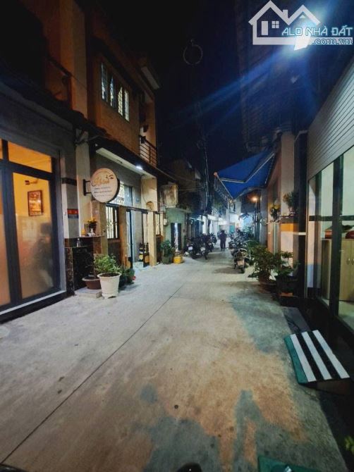 💥 NHÀ ĐẸP -GIÁ TỐT- GẦN CHỢ PHÚ LÂM-2 TẦNG-73M2.