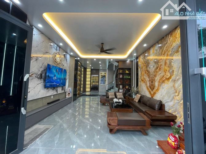 NHÀ 4 TẦNG KHU ĐÔ THỊ THIÊN LONG, 100M2 ĐÃ HOÀN THIỆN 5,6 TỶ