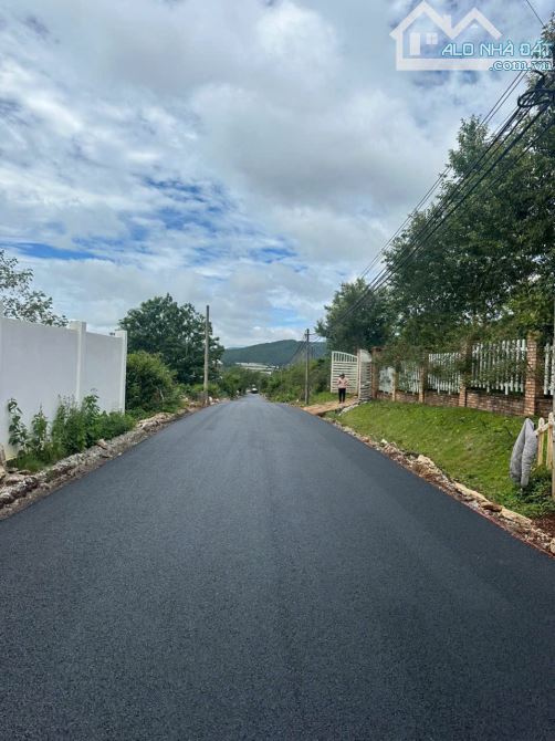 🏡GIÁ TỐT !!! Bán Đất Hẻm Xe Tải 7m, Đường Măng Lin, P.07, Đà Lạt 281m², 2 Mặt Tiền