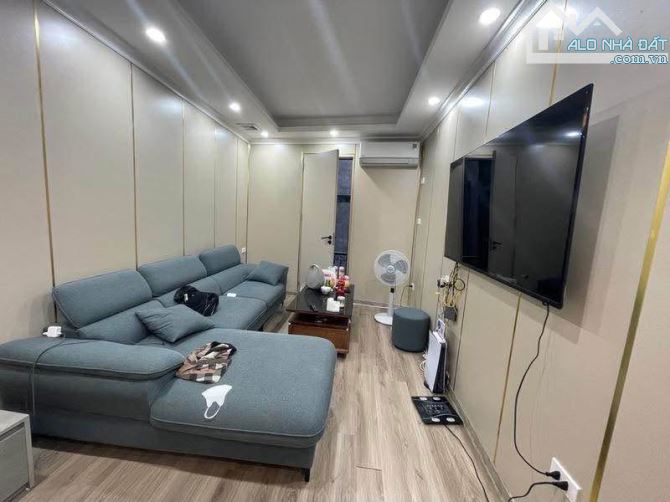 NHÀ ĐẸP KHƯƠNG ĐÌNH - THANH XUÂN 🎇🎇GẦN CC FIVE STAR