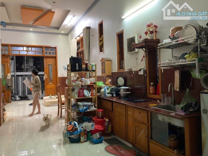 Bán căn nhà cấp 4 130m2 tại Tân Thạnh Đông Củ Chi giá 930 triệu SHR