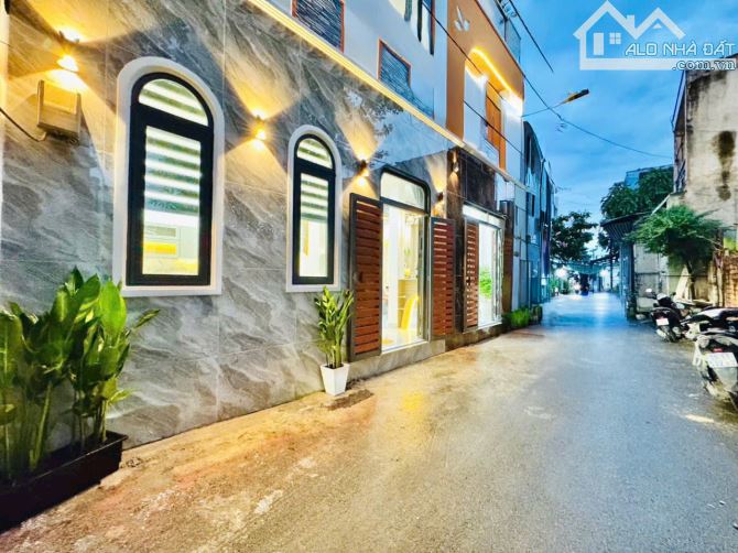 9.5❌5m, BÁN NHÀ 3 TẦNG, 4Pn, HXH, 1/ PHAN HUY ÍCH, P12 GÒ VẤP, 6 TỶ HƠN