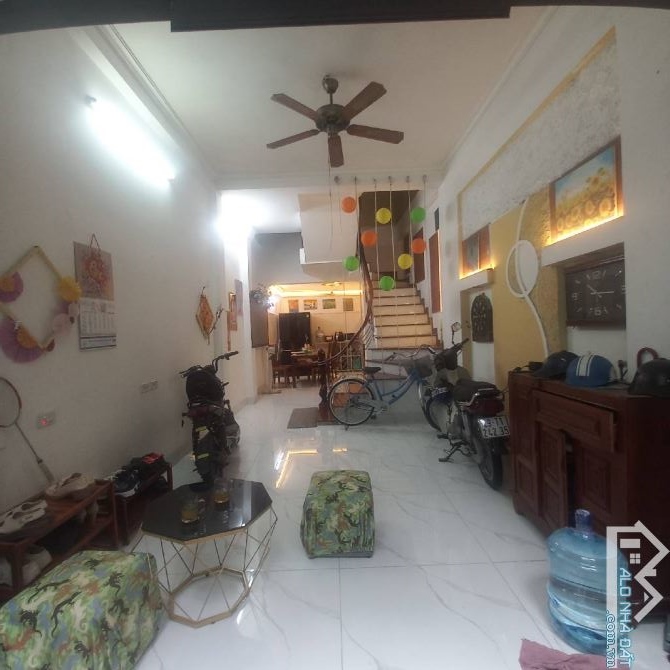 Bán nhà phân lô – ngõ 249 Chiến Thắng – Văn Quán – 39m² – 4 tầng – 13.2 tỷ