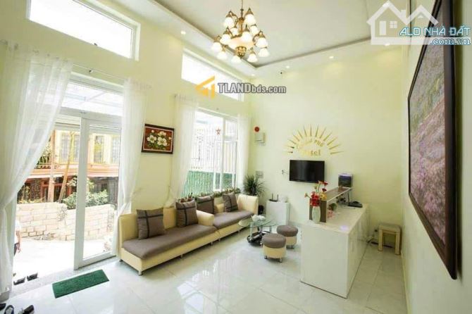 ✨🏡 Bán khách sạn 4 tầng – 13 phòng full nội thất, Pasteur, Đà Lạt