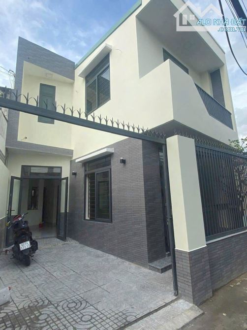 Bán nhà lầu, đẹp lung linh, P.Quang Vinh, hẻm đồng tháp chỉ 2 tỷ 850