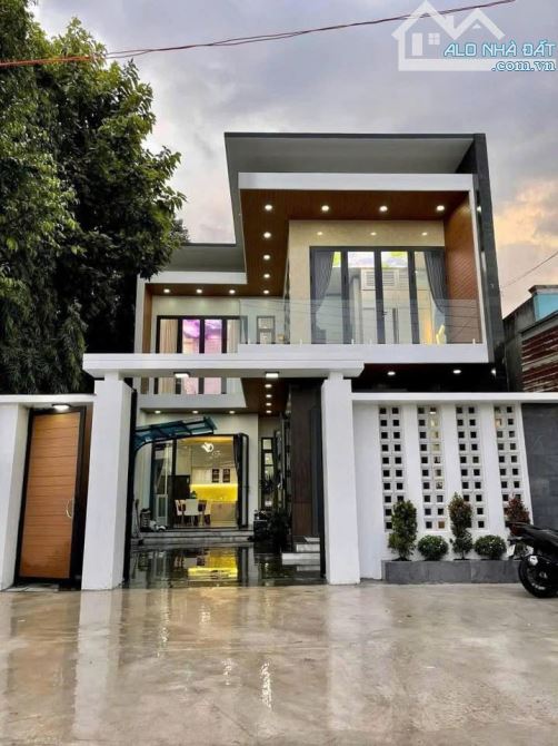 Bán nhà BIỆT THỰ MINI , cách trạm thu phí Bửu Long chỉ 5p di chuyển , giá 2ty1 Bao sổ sách