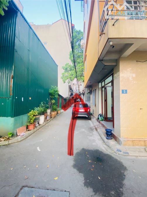 Bán 70m2 đất thị trấn Trâu Quỳ, đường ô tô thông, kinh doanh