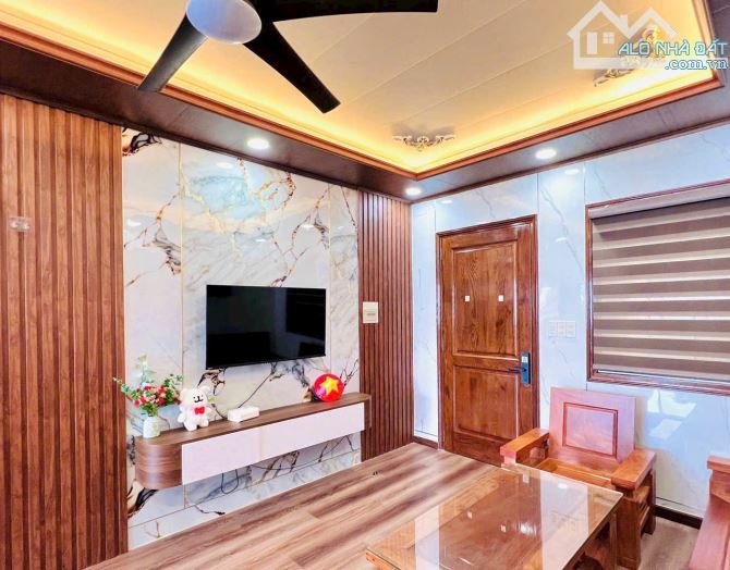 CẦN BÁN CĂN HỘ FULL NỘI THẤT CAO CẤP - CT6 VĨNH ĐIỀM TRUNG - GIÁ TỐT 2,43 tỷ