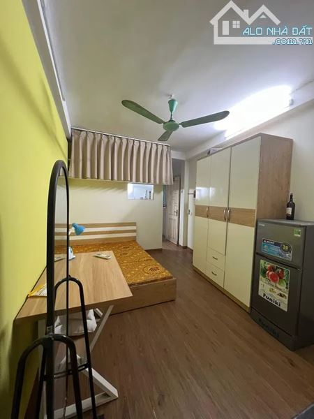 Bán nhà trung tâm Mỹ Đình GIÁ CHÀO 8.2 TỶ - Ô tô đậu cửa - Cho thuê 27 triệu/tháng. Lô góc
