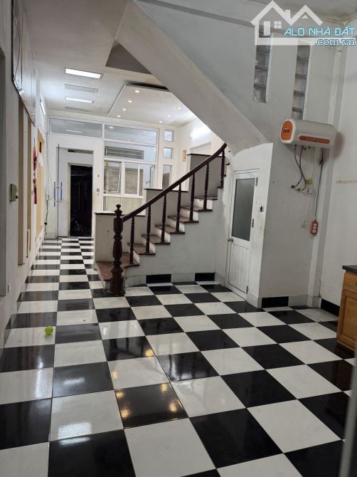 Cầu Đất - Hoàn Kiếm - 47m - 10,8 tỷ