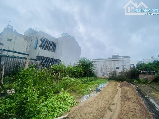 BÁN ĐẤT VŨ CHÍNH HƯỚNG TÂY BẮC NGÕ Ô TÔ ĐỖ CỬA GIÁP ĐÔ THỊ KIẾN GIANG TP THÁI BÌNH