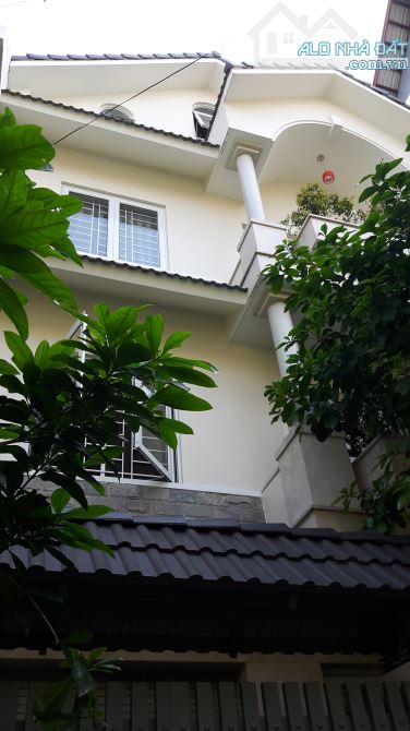 Mặt tiền Đặng Văn Bi (Thủ Đức), 8x44m, nở hậu 16m, 2 lầu, giá 55 tỷ
