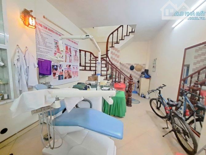 BÁN NHÀ KIM ĐỒNG, Ô TÔ VÀO NHÀ, KINH DOANH, NGÕ THOÁNG, 44M2 GIÁ CHỈ 12,8 TỶ